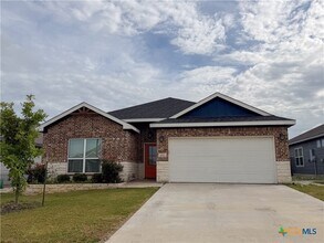 Building Photo - 1602 Flatland Trl