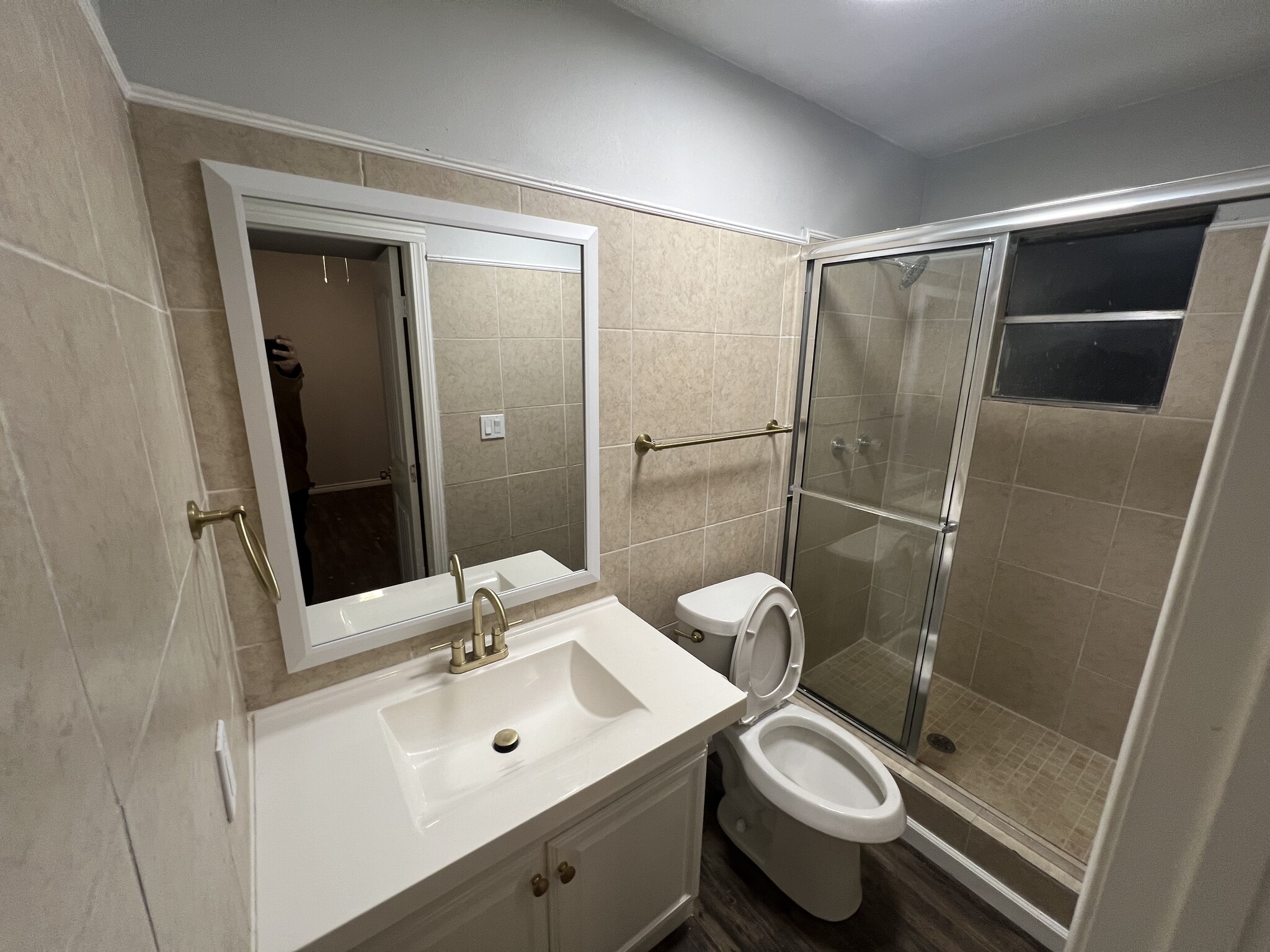 Building Photo - 605 N 12th St