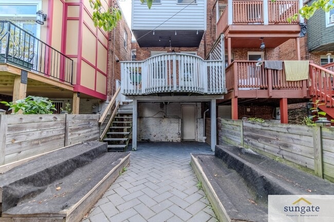 Building Photo - 3114 Abell Ave