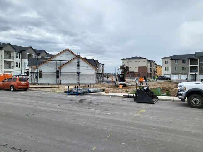 Building Photo - 3325 W 1830 N