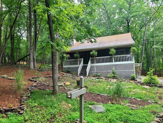 Primary Photo - 120 Rocky Stream Ct