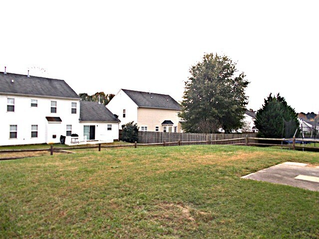 Building Photo - 130 Nevis Ln