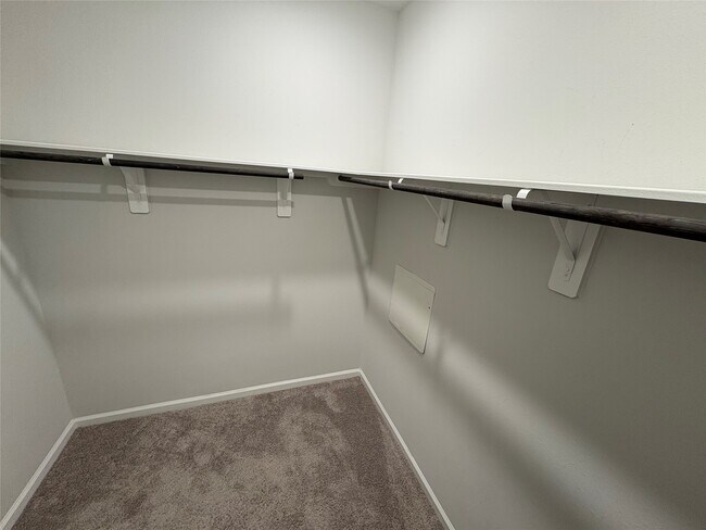 Building Photo - 56 Valiant Ridge Trail