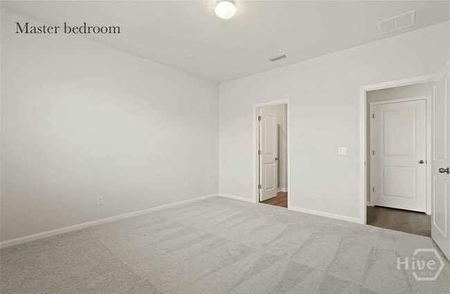 Building Photo - 67 Shade Tree Dr