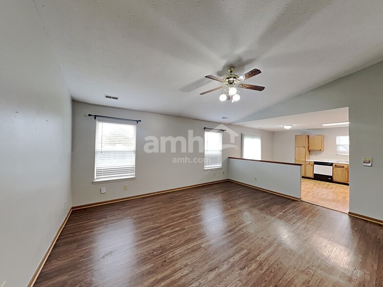 Building Photo - 1168 Fielding Ln