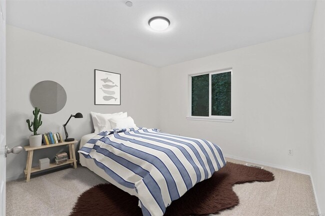 Building Photo - Spacious 4-Bedroom Home with Scenic Views & Versatile Living Spaces