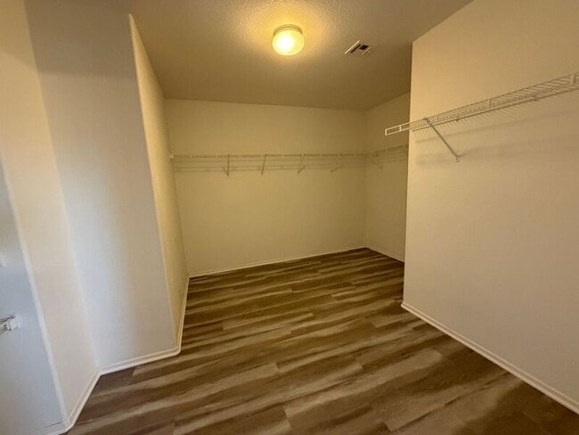 Building Photo - 28700 Lavatera Ave