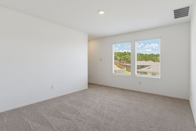 Building Photo - 216 Ayla Marie Cove