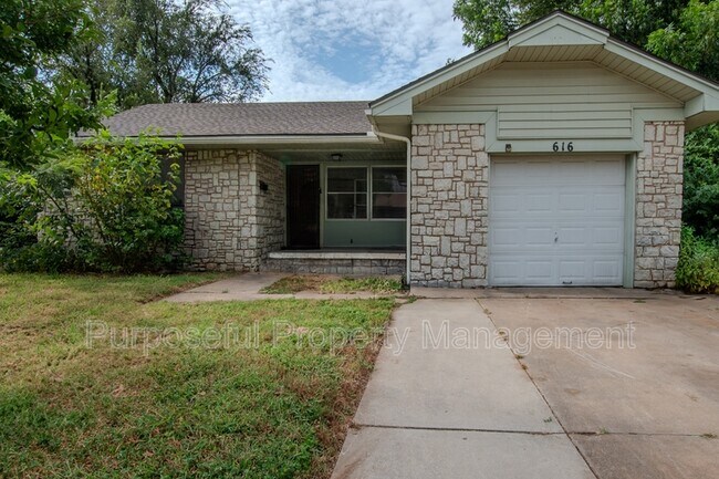 Primary Photo - 616 E Bouse Dr