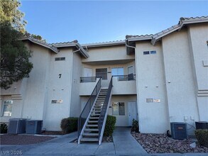 Building Photo - 3320 S Fort Apache Rd