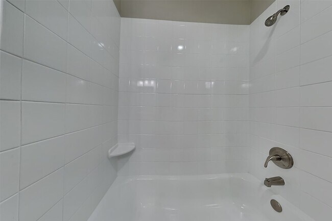 Building Photo - 4706 Trevor Hill Dr