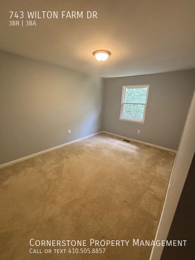 Building Photo - 743 Wilton Farm Dr