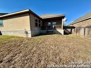 Building Photo - 1909 Twisted River