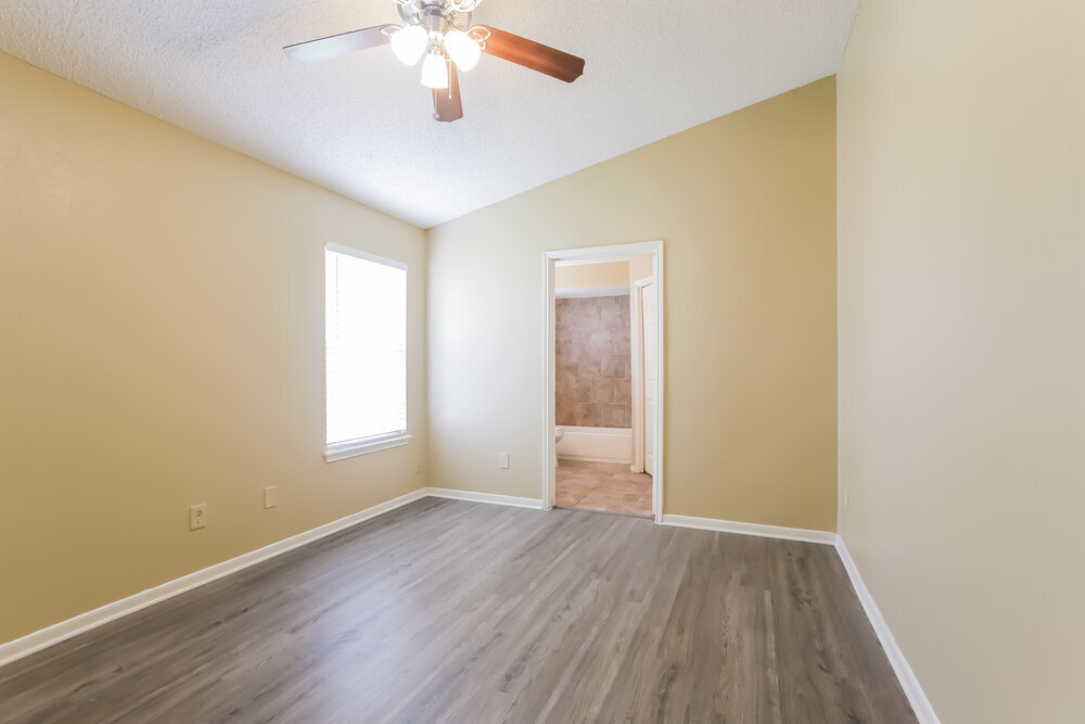 Building Photo - 7706 Ellis Dr