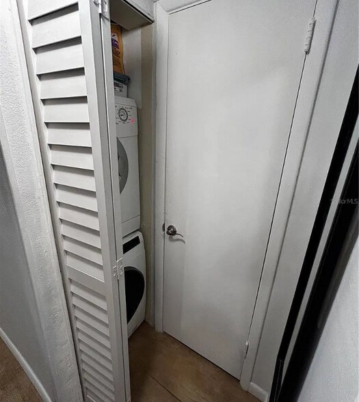 Building Photo - 2207 Belleair Rd