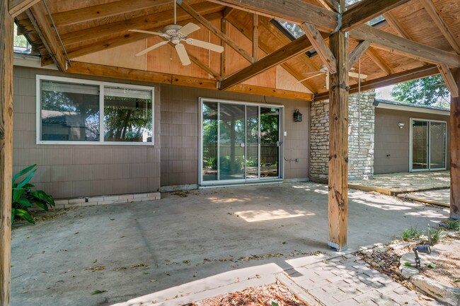 Building Photo - 4026 Barrington St