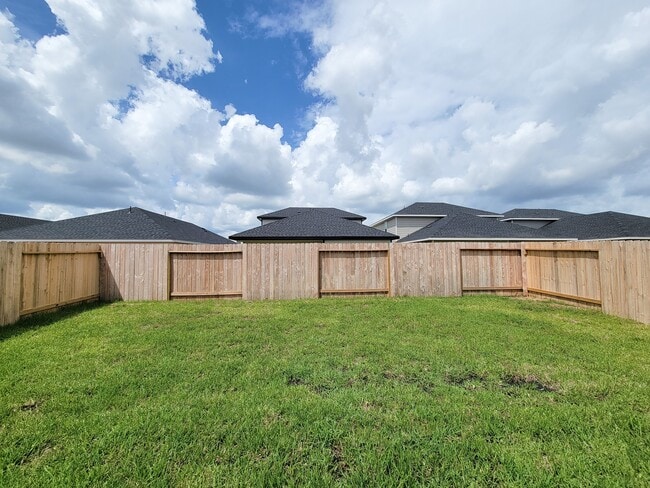 Building Photo - 4242 BROMHAM