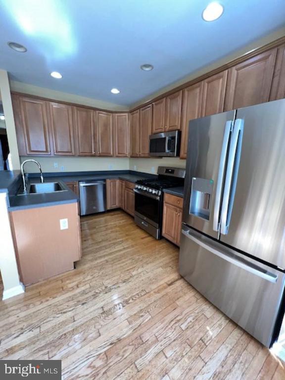 Building Photo - 1914 Cavalier Ln