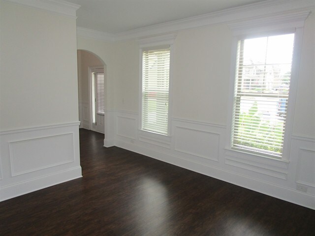 Building Photo - 2572 Corey Park Dr
