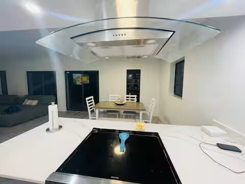 Building Photo - 237 2nd Rd