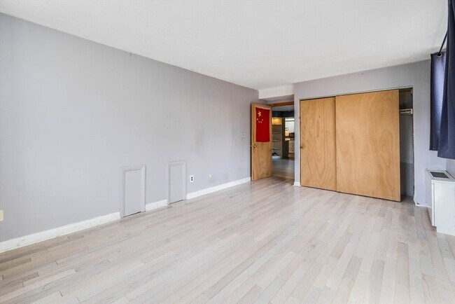 Building Photo - 41 Park St