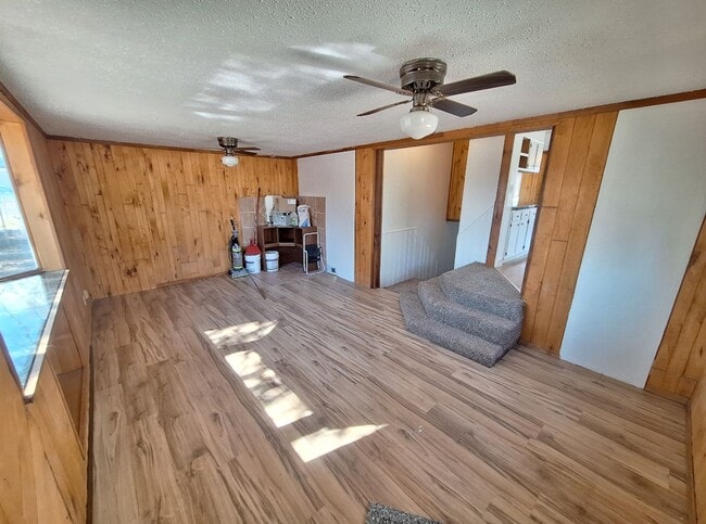 Building Photo - Spacious 5-Bedroom Home in Quiet Delta Nei...