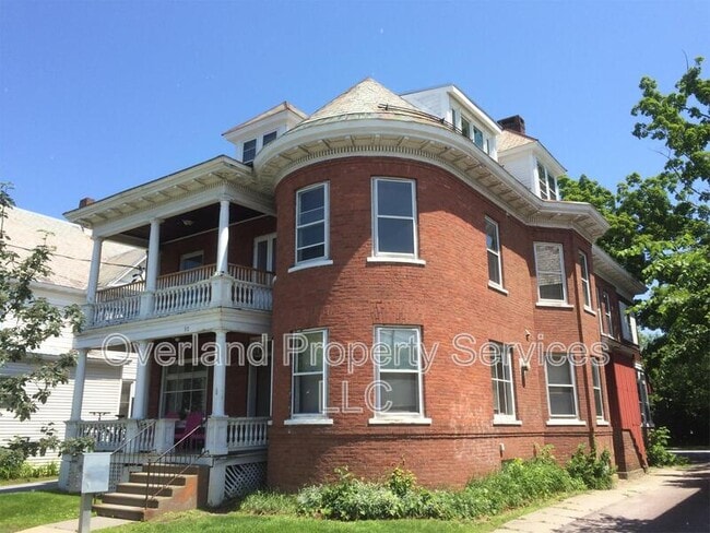 Building Photo - 90 N Winooski Ave