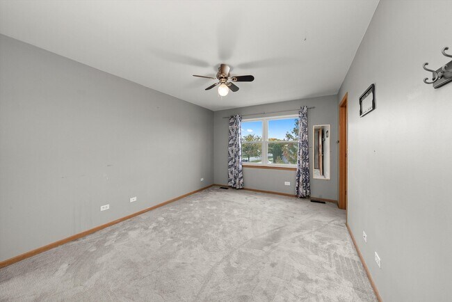 Building Photo - 5332 W Mulberry Ln