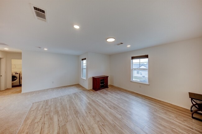 Building Photo - 23911 Grass Hook Ln