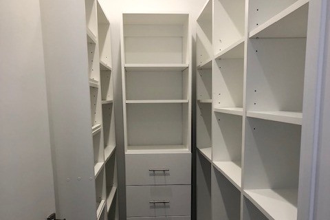 Master bdrm walk in closet - 5862 David Ave