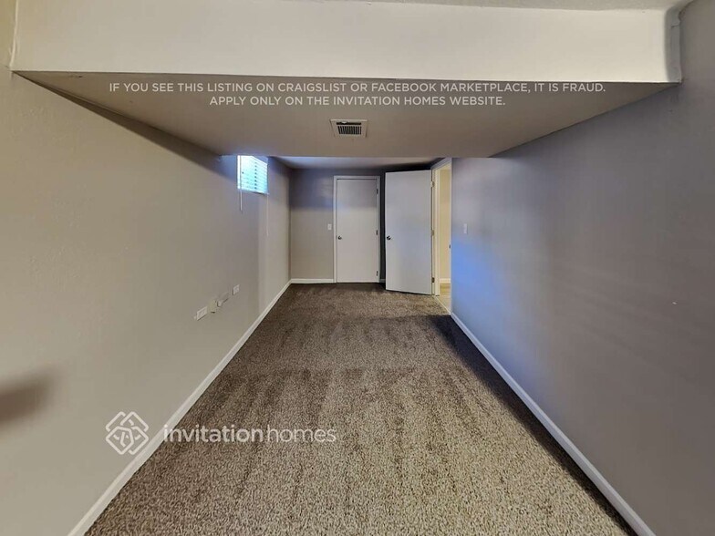 Building Photo - 2933 S Argonne St