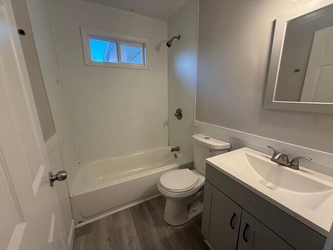 Building Photo - 227/229 MLK Jr Blvd