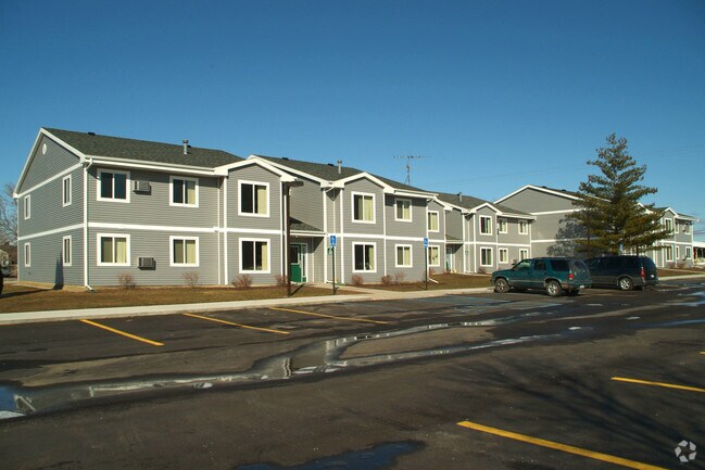 CENTER PARK APARTMENTS Otisville, MI Apartment Finder