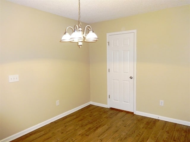 Building Photo - 3011 Mapleleaf Drive