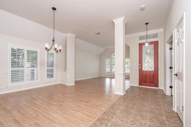 Building Photo - 29000 Bay Hill Ct