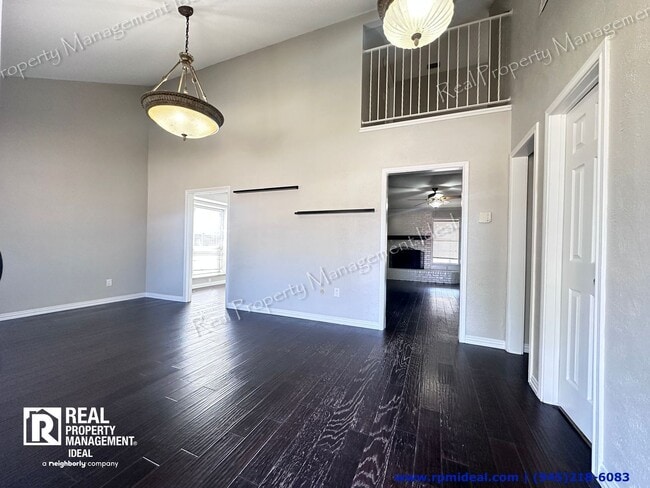 Building Photo - 3342 Brook Glen Dr