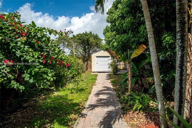 Building Photo - 18405 SW 216th St