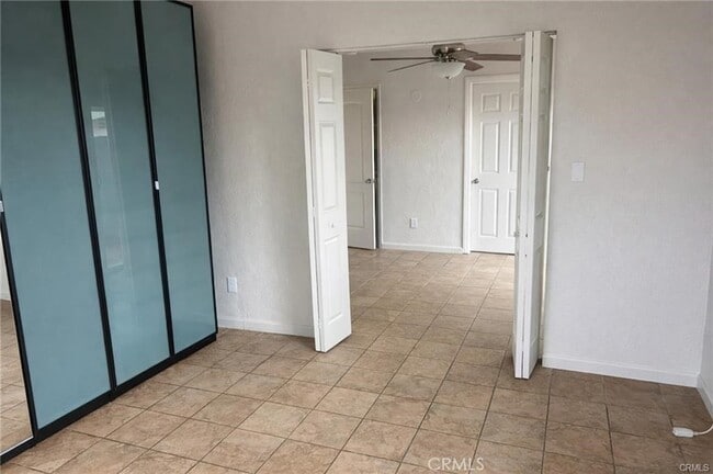 Building Photo - 494 Alta Mesa Dr