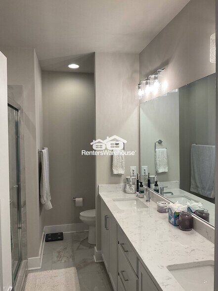 Building Photo - 1319 Millpark Ln