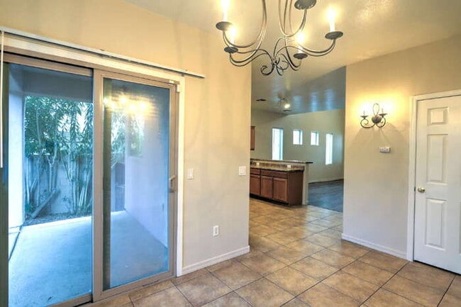 Building Photo - Rancho Sahuarita