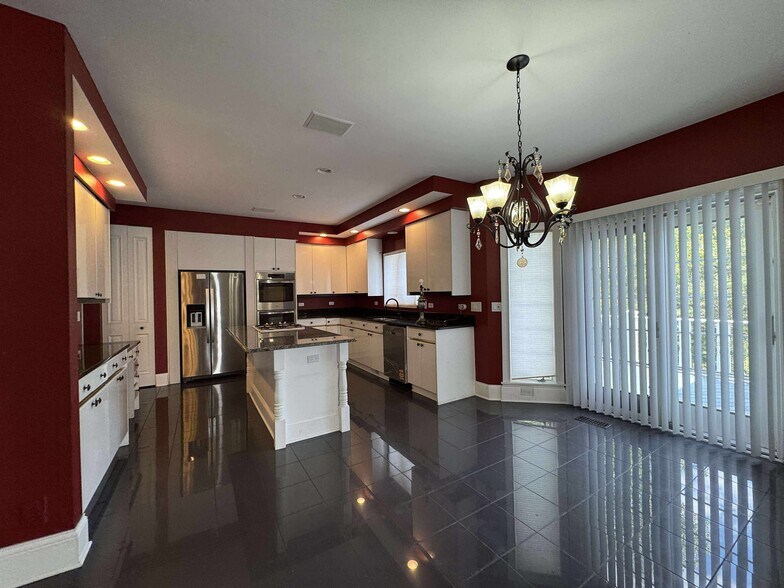 Building Photo - 4871 Boulder Ln