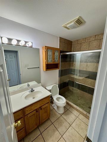 Building Photo - 2026 Brooke Dr