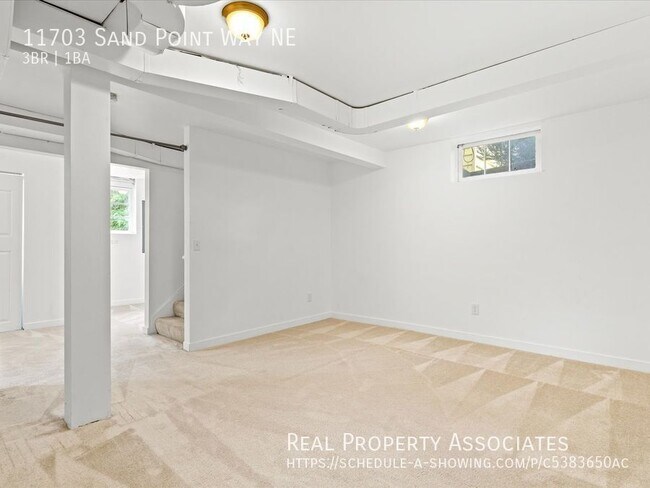 Building Photo - 11703 Sand Point Way NE