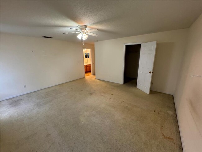 Building Photo - 446 Windrose Dr