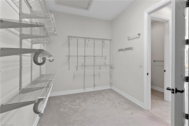 Building Photo - 405 Tradewinds Ave