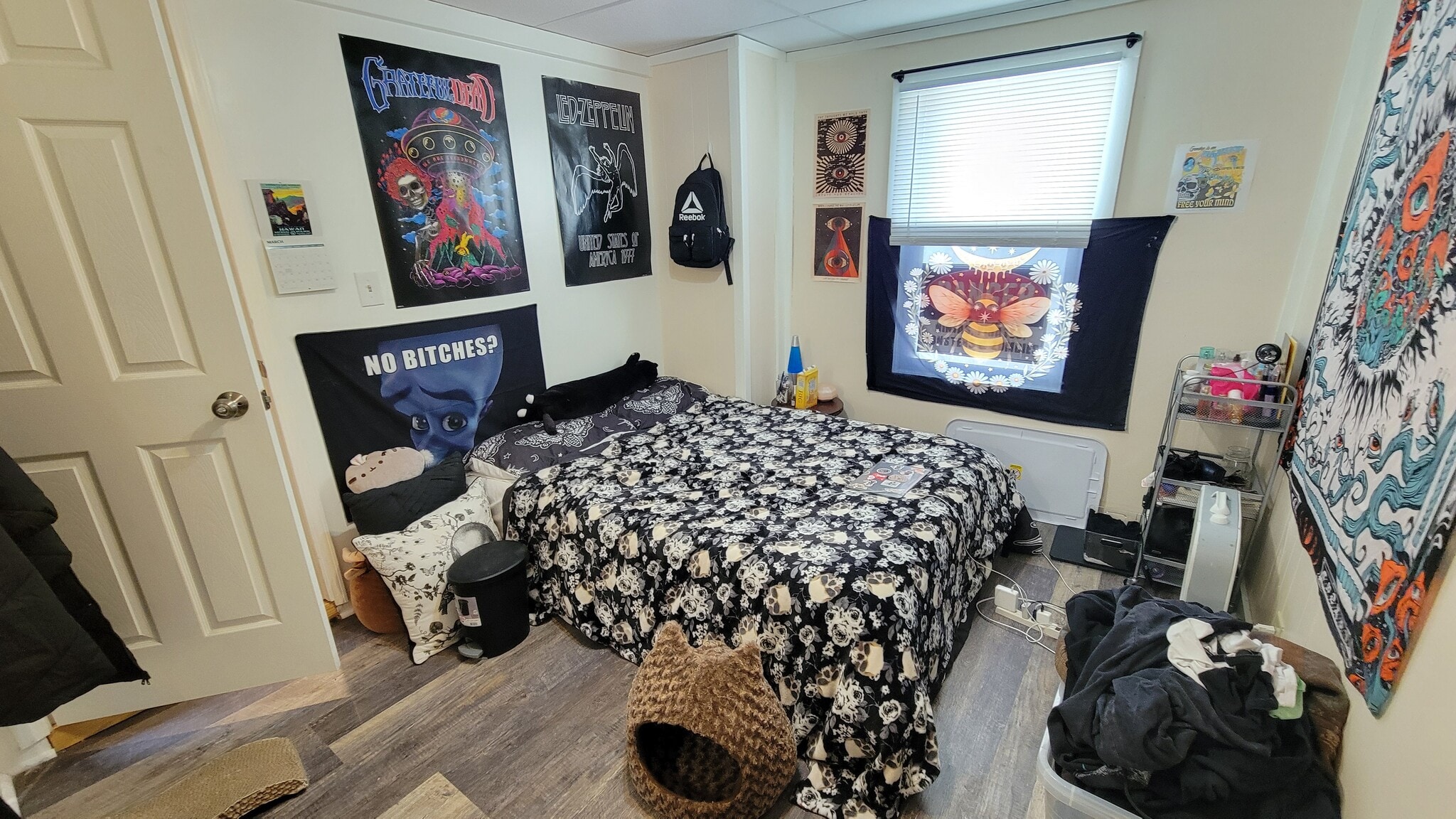 Building Photo - 1324 Vermont St