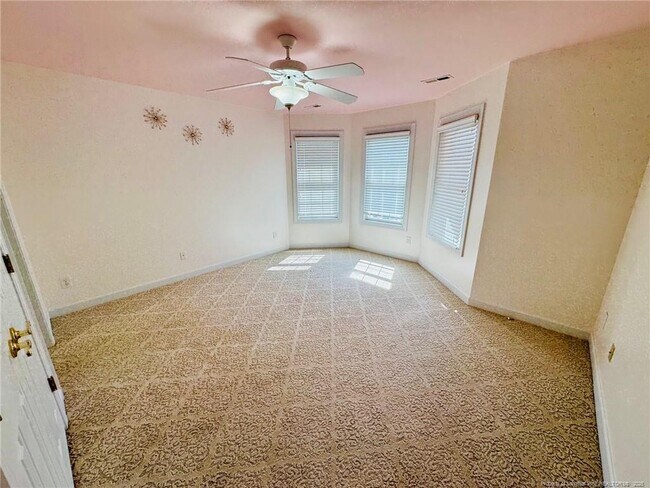 Building Photo - 262 Citadel Ct