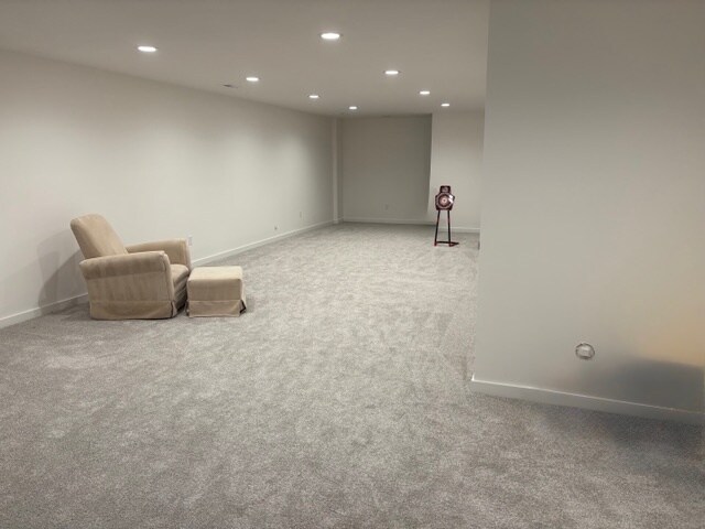 Building Photo - 5290 Pinecrest Ct N