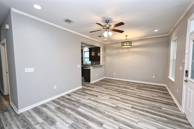 Building Photo - 2107 54th St