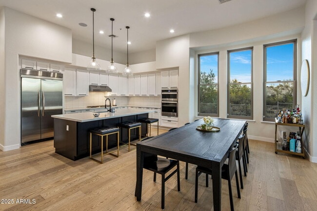 Building Photo - 29119 N 71st Pl